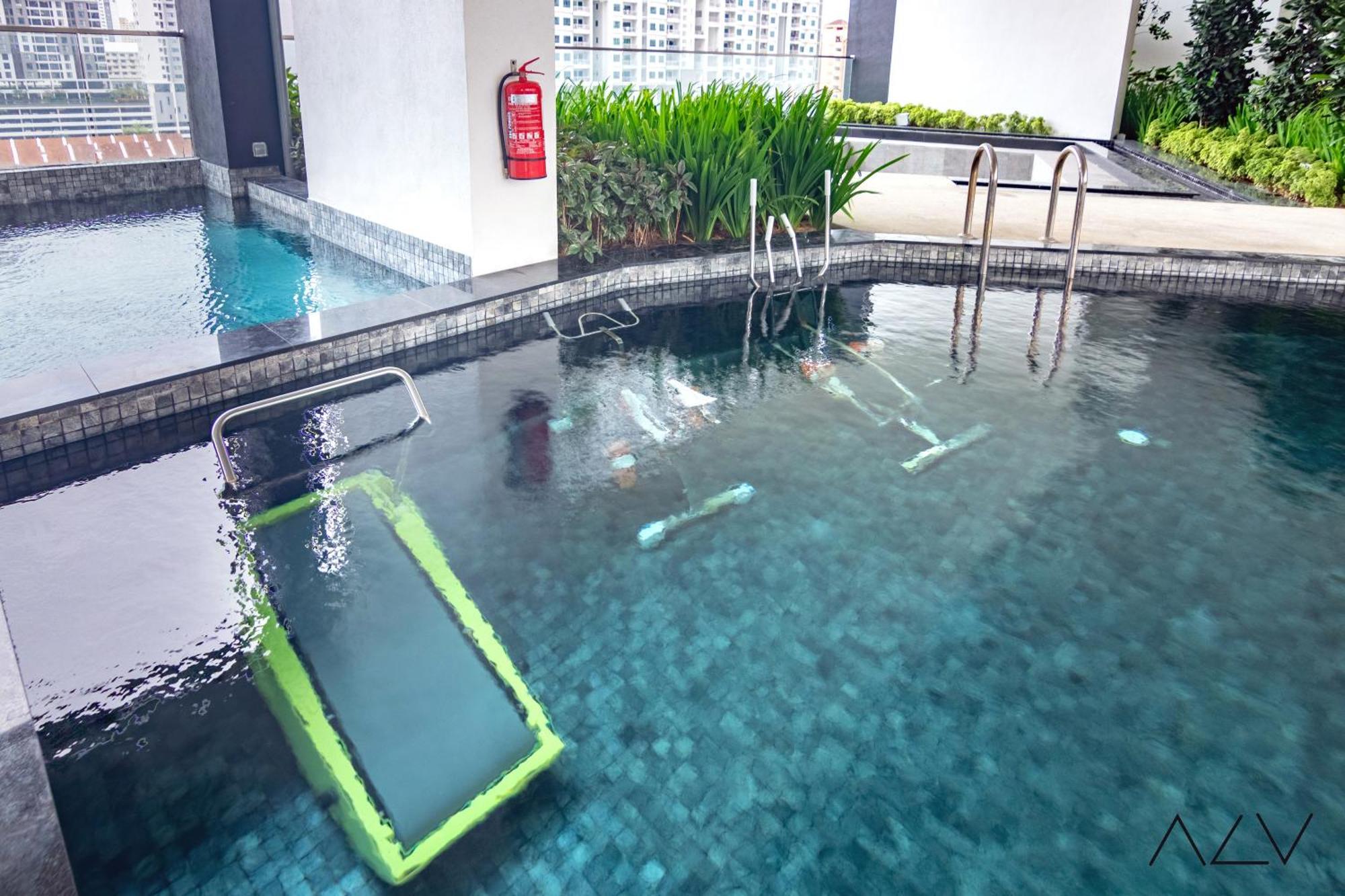 Urban Suites, Signature Collection By Stellar Alv Jelutong ภายนอก รูปภาพ